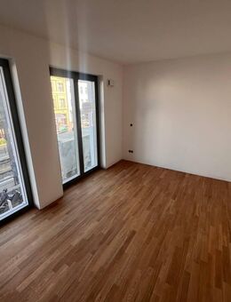 Weißensee: Berliner Allee: ERSTBEZUG im NEUBAU - ab SOFORT: 1-Zi-Whg, 24m² + BALKON - VHS 5. OG - Berlin