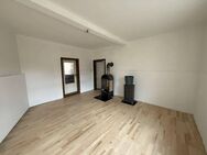 VB - Einfamilienhaus mit Flair von 1840, ausgebautem Dachboden und Garten - Salzatal