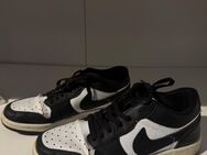 Benutzte Nike Schuhe - München