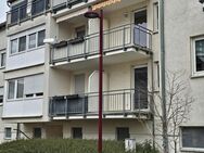 Schöe helle 1-Zimmer-Wohnung mit Balkon, Einbauküche und Tiefgaragenstellplatz - Freital