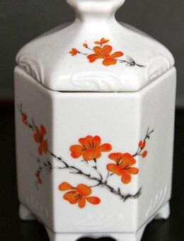 Porzellandose, sechseckig, mit Deckel, orangefarbenes Blumenmotiv - Münster