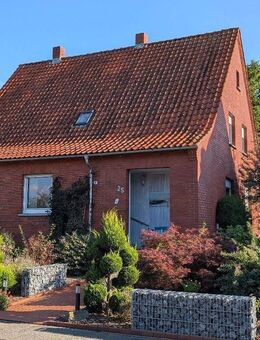 Charmantes Einfamilienhaus mit großem Grundstück und Blick ins Grüne - Petershagen
