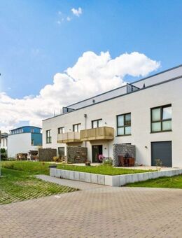 Moderne 3 Zimmer Wohnung mit Terrasse im Grünen! - Berlin