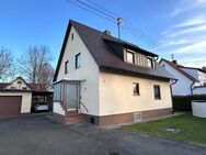 Charmante 3-Zimmer-DG -Wohnung im Zweifamilienhaus mit Südbalkon, Garten und Garage! - Königsbrunn