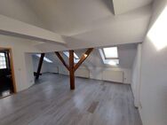 Attraktive 1 Zimmer-Dachgeschosswohnung mit Dachschlafnische in Klein Rogahn - Klein Rogahn