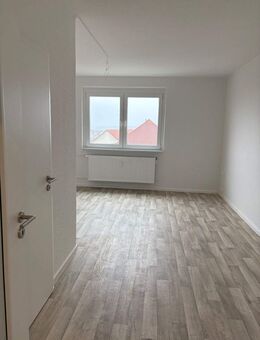 Sanierte 3- Zimmer Wohnung ab 15.10.2025 - Waren (Müritz)