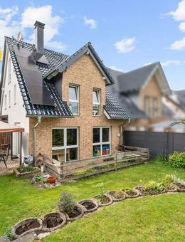 Attraktive Doppelhaushälfte mit viel Platz in beliebter Lage von Erkrath-Hochdahl - Erkrath (Fundort des Neanderthalers)