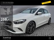 Mercedes B 220, PROGRESSIVE SPUR, Jahr 2023 - Kiel