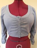 Kurzes Shirtjäckchen von Fashiola in 24558