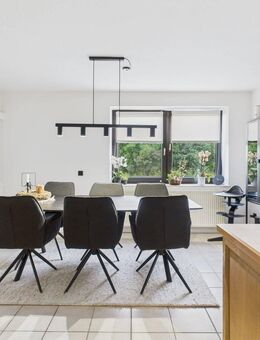 Zwei Häuser ein Preis - Mehrgenerationshaus mit 3 Wohnungen zu verkaufen! - Hellenthal