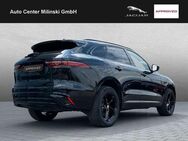 Jaguar F-Pace D200 S AWD Blackp Winterp AHK PanoSd Keyl - Bruchköbel