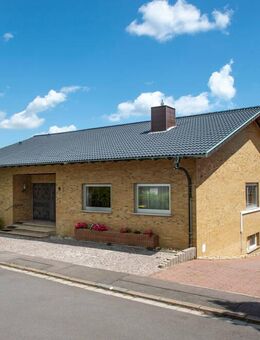 Familien(t)raum in Riegelsberg- Stilvolles Wohnen mit Garten und Einliegerwohnung - Riegelsberg