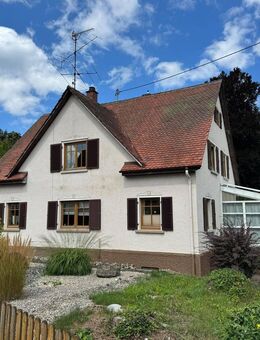 Charmantes Einfamilienhaus mit Gewerbeanbau und Garage - Sigmaringendorf