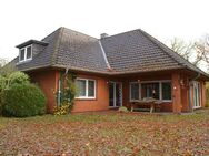 Geräumiges Einfamilienhaus auf großem Grundstück in Hollwege - Westerstede