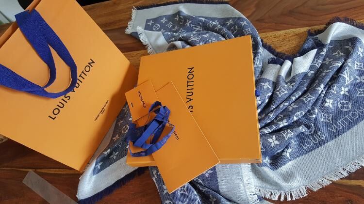 Louis Vuitton Monogram Tuch Denim Blau Wolle Seide M71376
