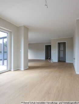 Neubauprojekt: exklusive DG-Wohnung mit ausgebautem Spitzboden - Halstenbek