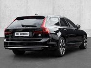 Volvo V90 Kombi Plus Bright Recharge Plug-In Hybrid AWD T6 Twin Engine EU6d StandHZG AHK digitales Cockpit - Aachen