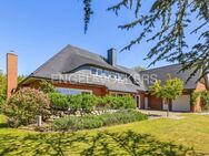 Traumhafte Villa mit 330 m² Wohnfläche in Südausrichtung und Feldrandlage - Jersbek