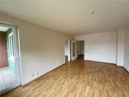 Wohnkomfort über den Dächern von Heide - Helle 2-Zimmer-Wohnung mit Balkon und moderner Ausstattung! - Heide