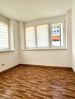2-Raum-Wohnung mit ebenerdiger Dusche und Einbauküche - altersgerecht - Thum-Jahnsbach! - Thum
