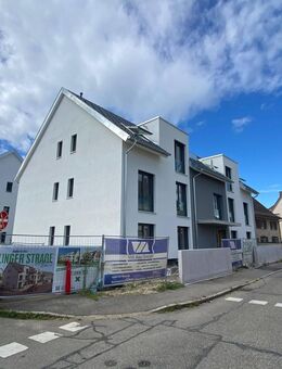 ERSTBEZUG! 3-Zimmer Dachgeschoss-Wohnung in Toplage von Weil am Rhein-Altweil - Weil (Rhein)