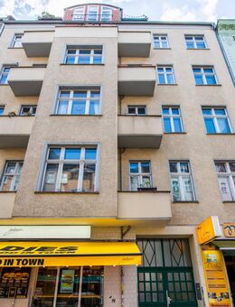 Jetzt investieren: 2-Zimmer-Wohnung mitten im Szenekiez Friedrichshain - VERMIETET & PROVISIONSFREI - Berlin