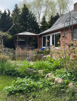 Großes EFH Steinau-Höring in ruhiger Lage direkt am Kanal mit eigenen Bootsanleger (Pacht) - Steinau