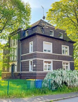 Leerstehendes Mehrfamilienhaus mit viel Potenzial - Oberhausen