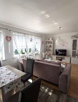 Kapitalanlage in Hof: Gepflegte 2-Zimmer-Wohnung in zentraler Lage - Hof