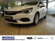 Opel Astra, 1.2 l Sports Tourer Edit, Jahr 2020 - Essen