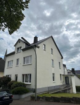 Attraktives Mehrfamilienhaus mit Potenzial - Warstein