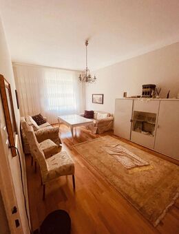 Familienfreundliche Altbauwohnung mit Charme - Düsseldorf