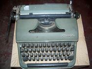 Ältere Schreibmaschine Olympia - Ratzeburg