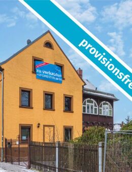 PREISHIGHLIGHT: Sanierungswürdiges Innenstadthaus in Limbach-Oberfrohna wartet auf Ihre Ideen! - Limbach-Oberfrohna