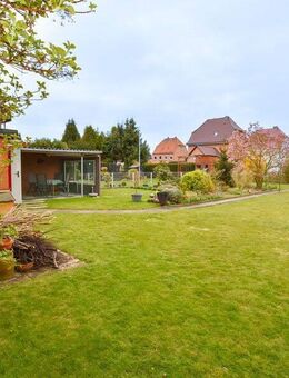 Für große Familien! 1-2-Familienhaus mit Gestaltungspotential und schön angelegtem Garten. - Lahstedt