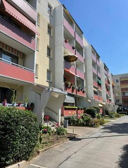 Ab sofort! 4-Zimmer-Wohnung sucht Familie - Erfurt