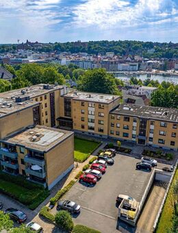 Hafennähe trifft Wohnkomfort - Großzügige 3-Zimmer-Wohnung mit TG-Stellplatz & Charme! - Flensburg