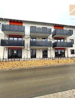 NEUBAU! 3 ZW. 1. Obergeschoss mit Balkon und 2 Stellplätzen - Gerolzhofen