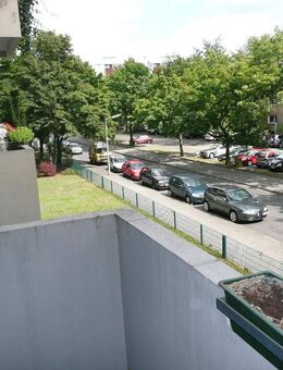 Provisionsfrei: bezugsfreie 2-Zimmer-Wohnung in Berlin Haselhorst - Berlin