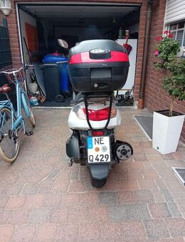 Verkaufe Motorrad Kymco Yager GT 125 - Neuss