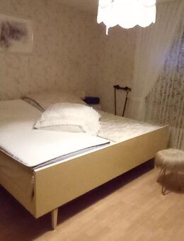 Schlafzimmer - Borken (Hessen)