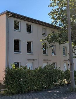 Bezugsfrei! Reihenendhaus mit Garten und Garage in naturnaher Lage, Baujahr 2018 - Dresden