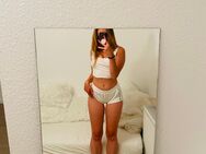 💄(19yo) Heiße Studentin 💦🍆 | Videos und Bilder 😋🤗 - Düsseldorf