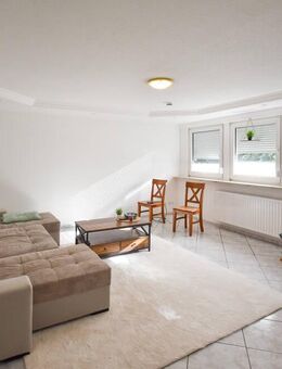 Wohnen auf dem Lande Top-gepflegte Dachgeschosswohnung mit Einbauküche in Neuvrees - Friesoythe