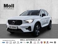 Volvo XC40, T4, Jahr 2023 - Aachen