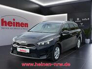 Kia cee'd, 1.5 T-GDI ceed Sportwagon, Jahr 2024 - Menden (Sauerland)