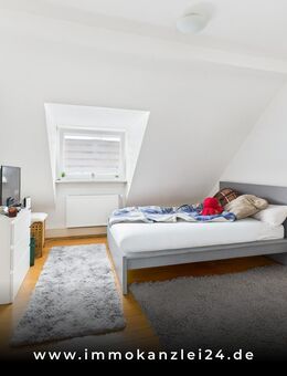 Gemütliche Dachgeschosswohnung in Baden-Baden - ideal für Singles & Paare sowie Kapitalanleger! - Baden-Baden
