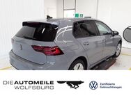 VW Golf, 2.0 TDI 8 VIII Move Stand, Jahr 2024 - Wolfsburg