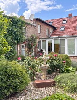 Anwesen mit 5 Wohnungen und 5.238 m² Grundstück - viele Möglichkeiten zum Leben und arbeiten - Brück