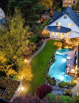 **Luxuriöse Familienvilla mit Japanischem Garten & Wellness-Oase** - Kleinmachnow